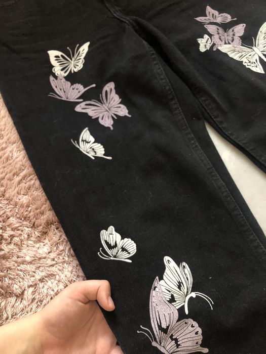 Spodnie z motylkami z wysokim stanem