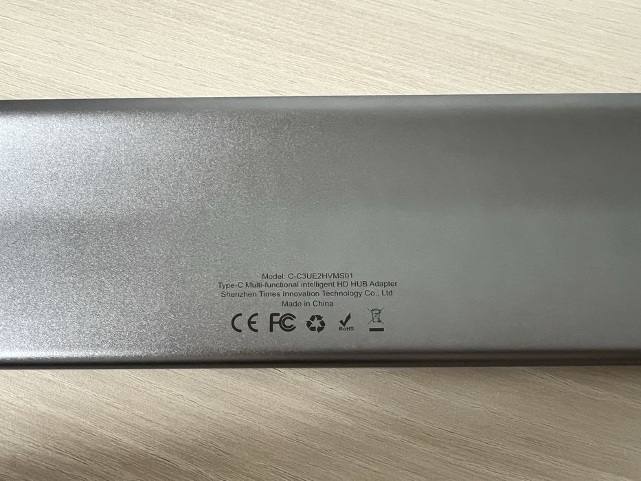 Продається USB hub Baseus