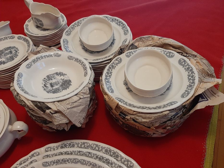 Serviço  de jantar de Sacavem