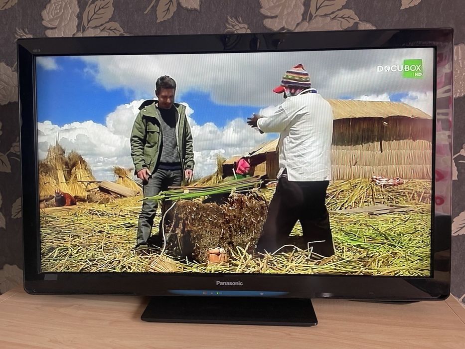Телевізор Panasonic Модель: TX-LR42U3