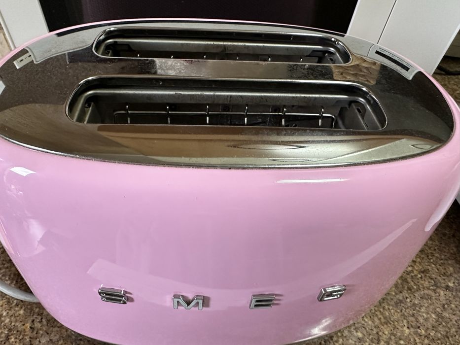 Vendo Torradeira SMEG (ler discrição) S.ff