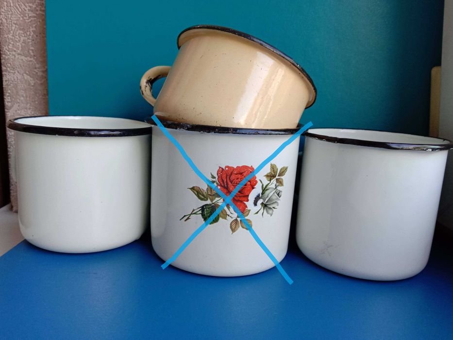 Эмалированные кружки. Белые, желтая, с рисунком. 5 шт. Посуда СССР