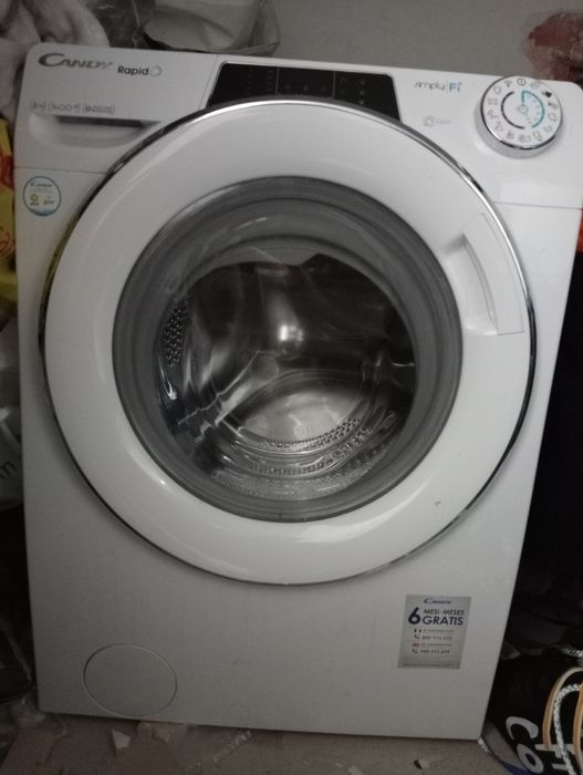 Máquina de lavar roupa