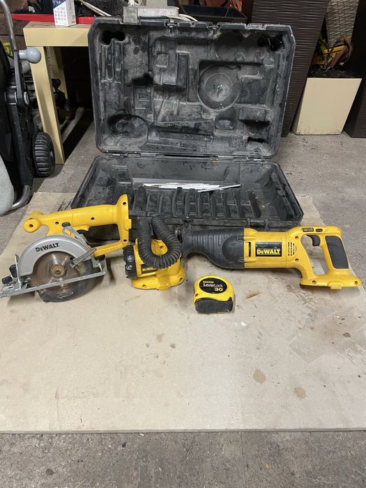 DEWALT Zestaw Skrzynia DeWalt 3 Narzedzia DW938 DW919 DW936