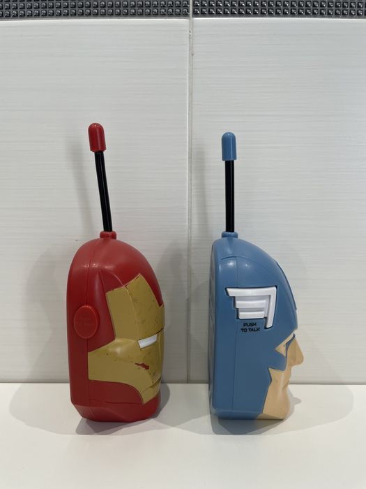 Conjunto Walkie Talkie Marvel Avengers Iron Man Captain America