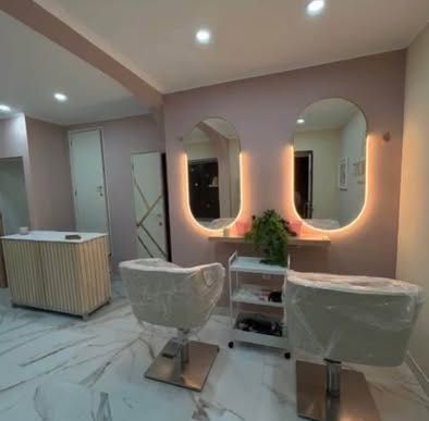 TRESPASSE SALAO UNHAS/CABELO