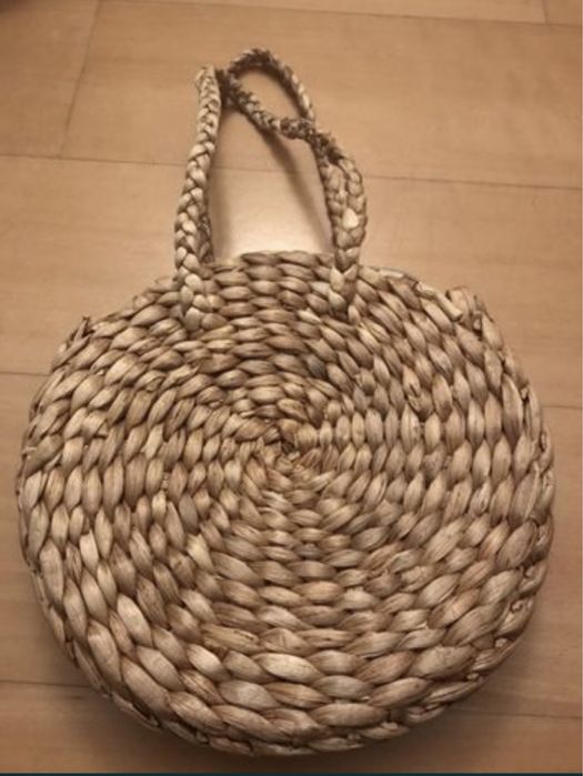 Vendo carteira rafia NOVA