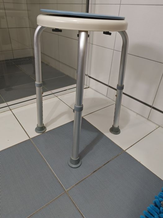 Taboret stołek pod prysznic