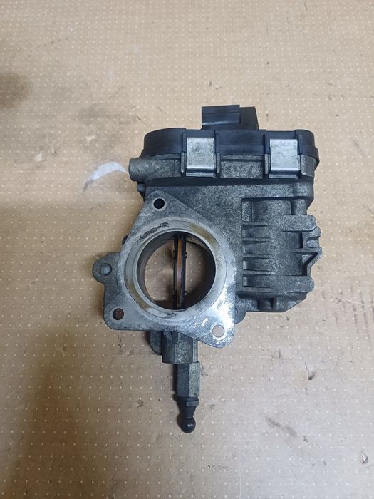 Дросільна заслонка заслінка Fiat Doblo Bravo II Freemont  Sedici Alfa Romeo 147 159 Giulietta  Brera Lancia Delta Musa Opel  Vauxhall Combo D 1.6 CDTi