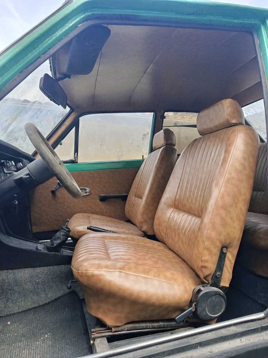 Datsun 1200 para restauro