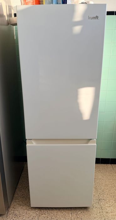 Frigorífico kunft 260L