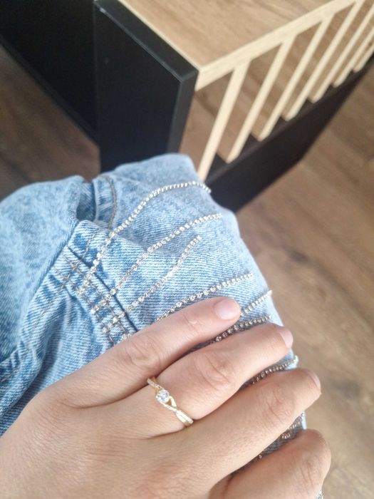 Złoty pierścionek r.13 z diamentem VS1 E | 18K | certyfikat GIA