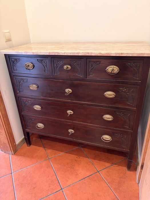 Cómoda Antiga em Madeira Maciça c/ Tampo em Mármore Rosa - Clássico