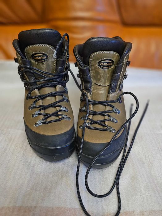 Трекінгові черевики Zamberlan світло-коричневого кольору, р.41