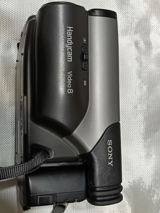 Видеокамера Sony Handycam Video 8