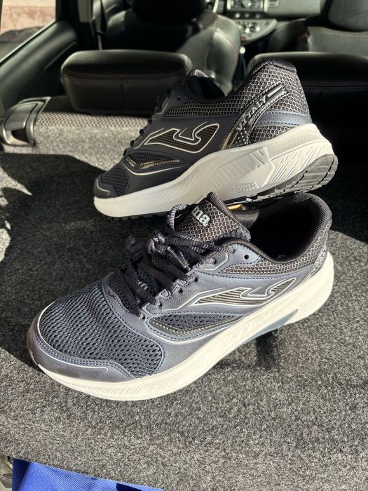 Кросівки Joma унісекс