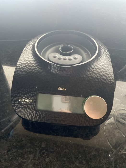 Bimby Friend preta nova em caixa