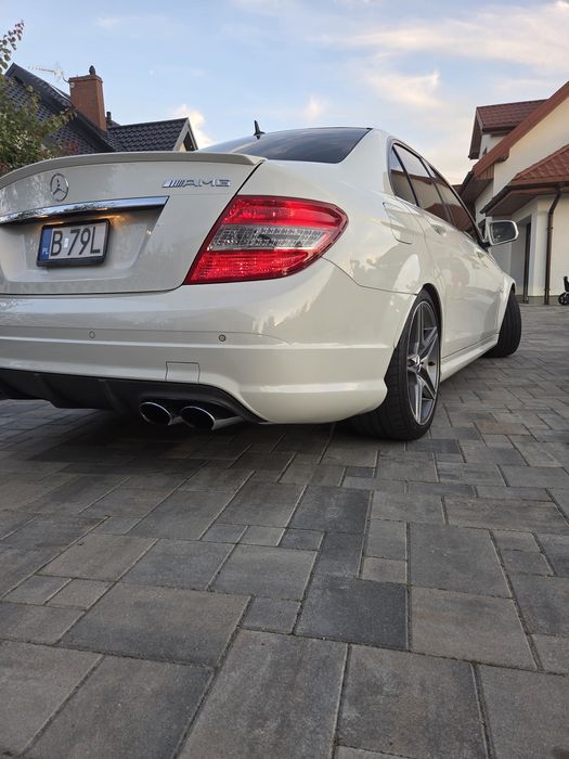Mercedes c63 AMG
