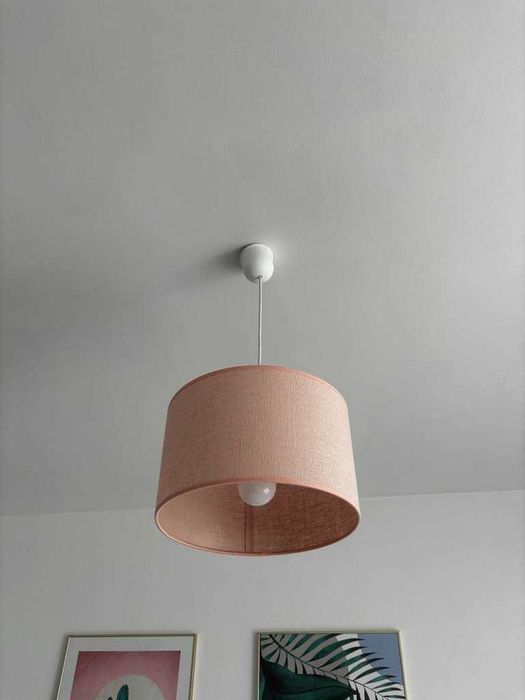 klosz żyrandol różowy do sypialni salonu