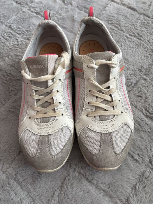 Buty damskie Geox 39 skóra