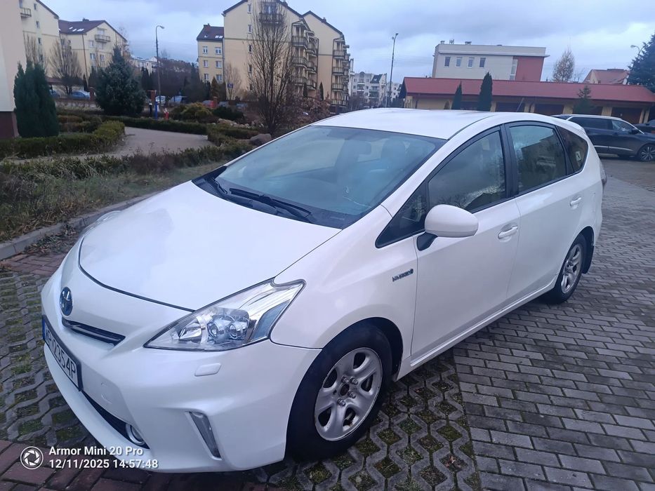 Toyota Prius+ Prius V lub Prius+