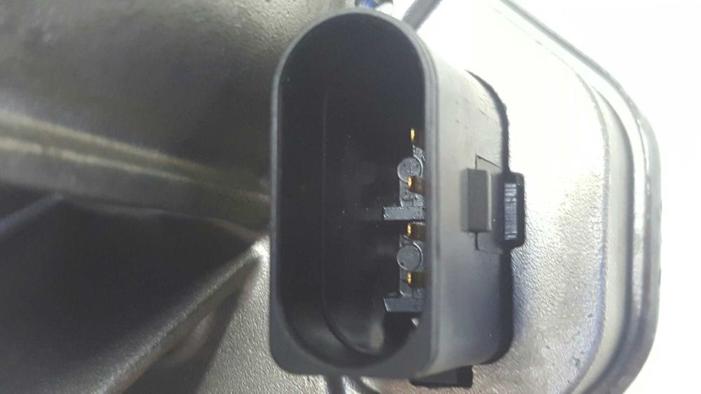 CORPO DE BORBOLETAS VOLKSWAGEN TOUAREG (7LA) TDI V10