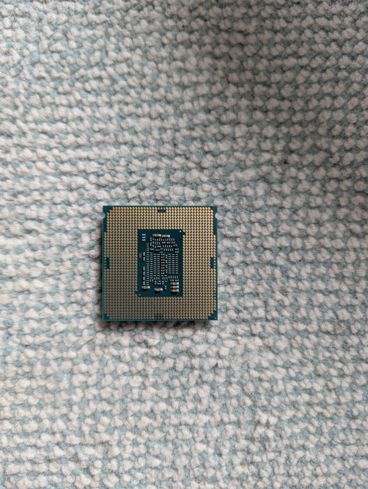 Intel Xeon E3-1225 v6 + chłodzenie