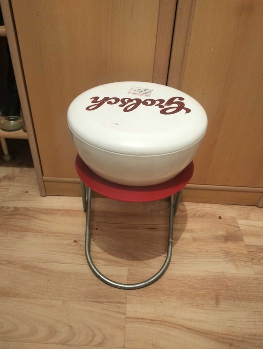 Taboret Dekoracyjny Kapsel
