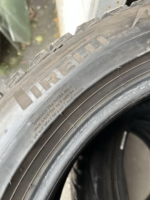 225/50/R17 (зима)  Pirelli Ice Winter шипована -2020рік