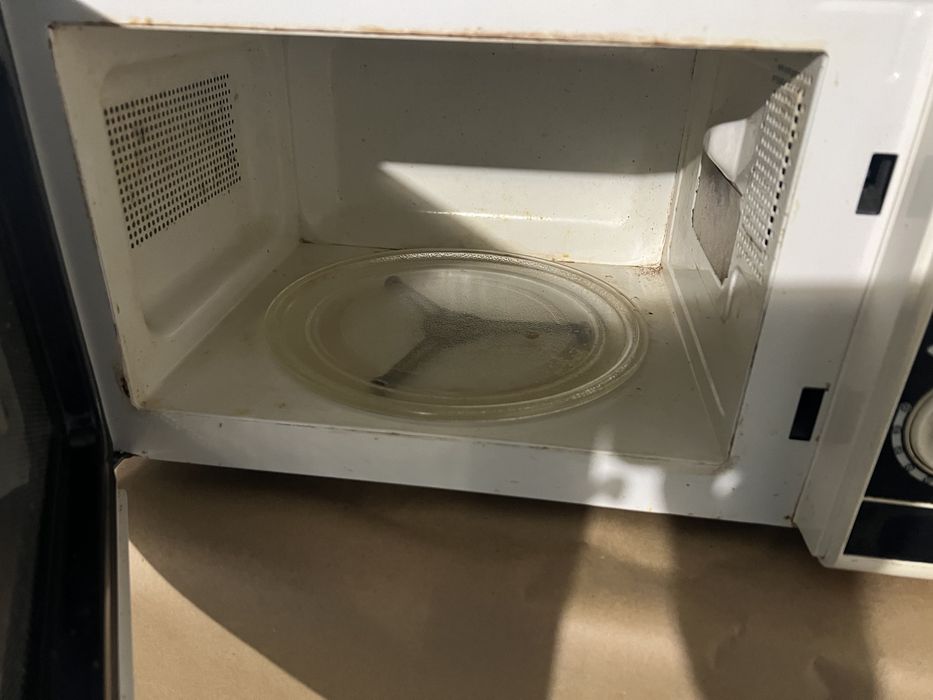 Микроволновка рабочая
