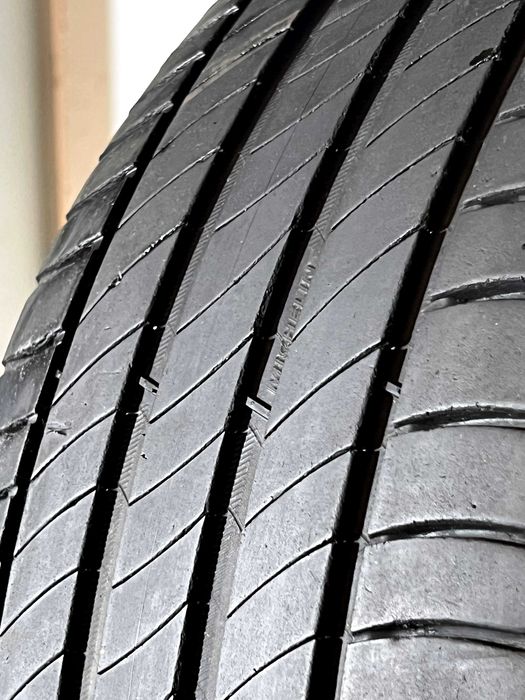 Pneus Michelin Primacy 4 - 235/45/18 - Como NOVOS