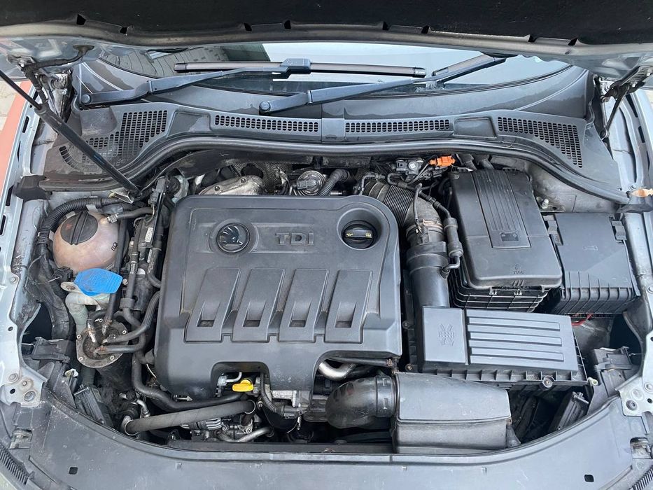 Двигун,  двигатель 2.0 TDI  CFGP шкода суперб 2 , skoda superB passat