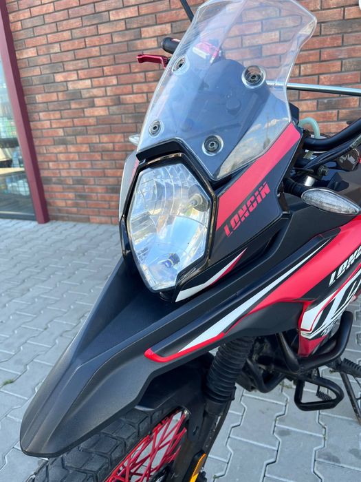Мотоцикл Loncin LX200