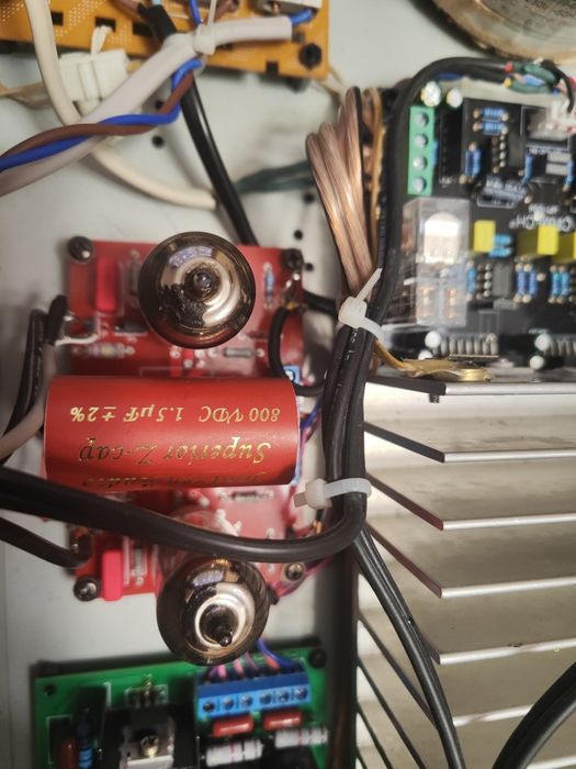 przedwzmacniacz  lampowy na ecc 88/wzmacniacz