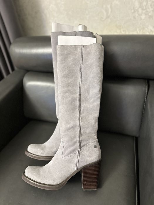 Шикарные замшевые сапоги Calvin Klein Jeans 39,5 р. На узкую голень.