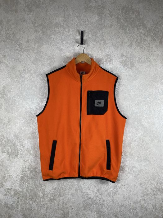Чоловіча жилетка Nike Sportswear Therma-FIT Sports Utility в гарному стані, оригінал M-L