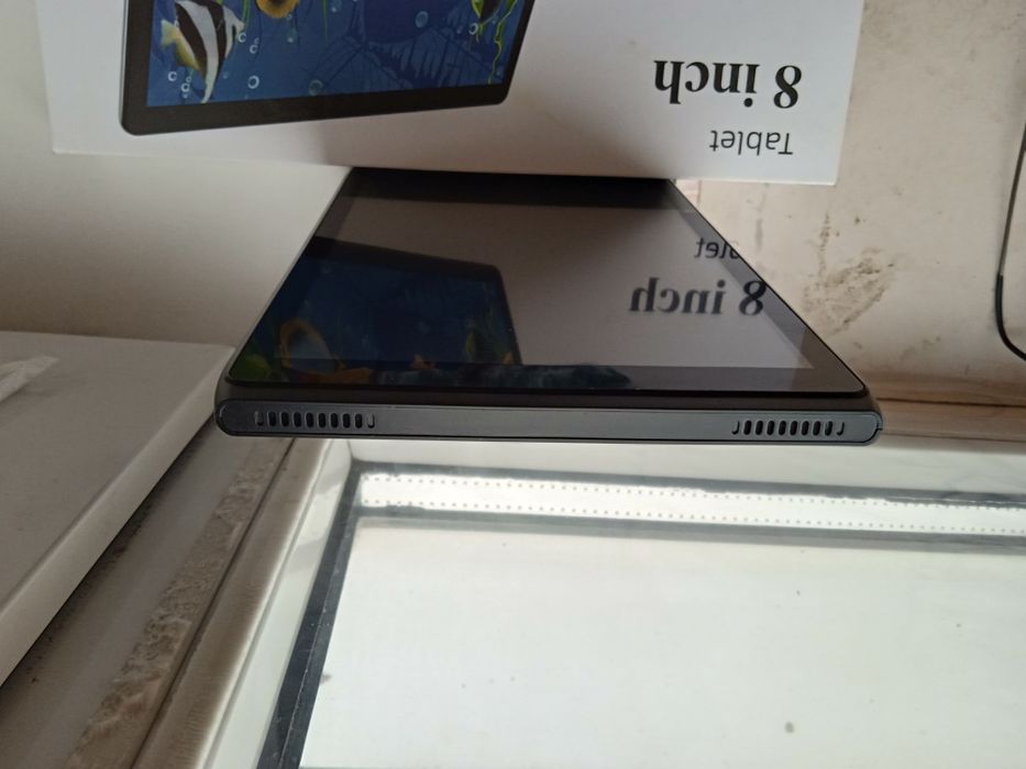 Планшетний комп'ютер 8дюймів. 860грн.