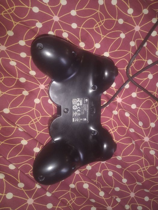 Геймпад Logitech f510