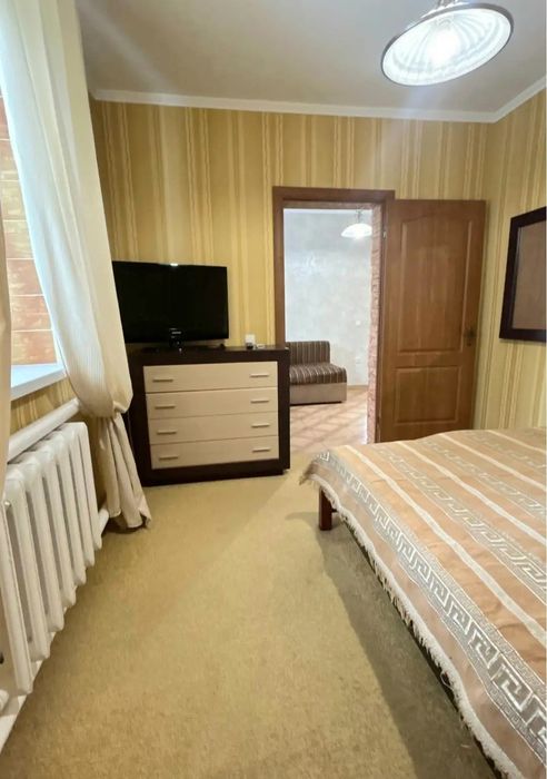 Продам гарний будинок 70км від м.Києва