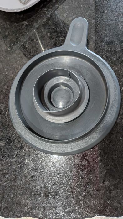 Bimby TM6 com pouco uso