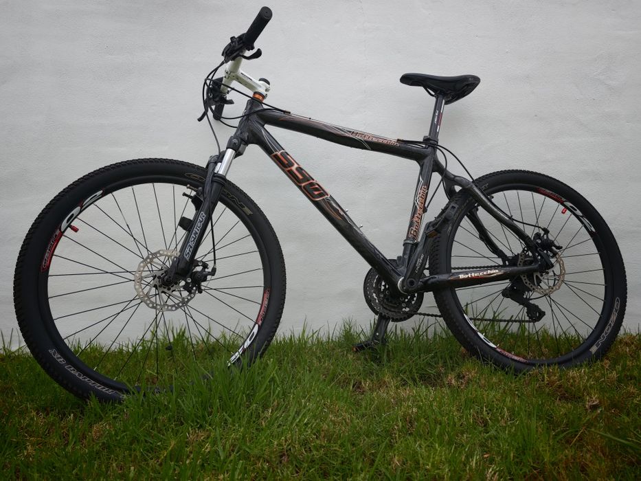 Bicicleta em carbono Bottecchia