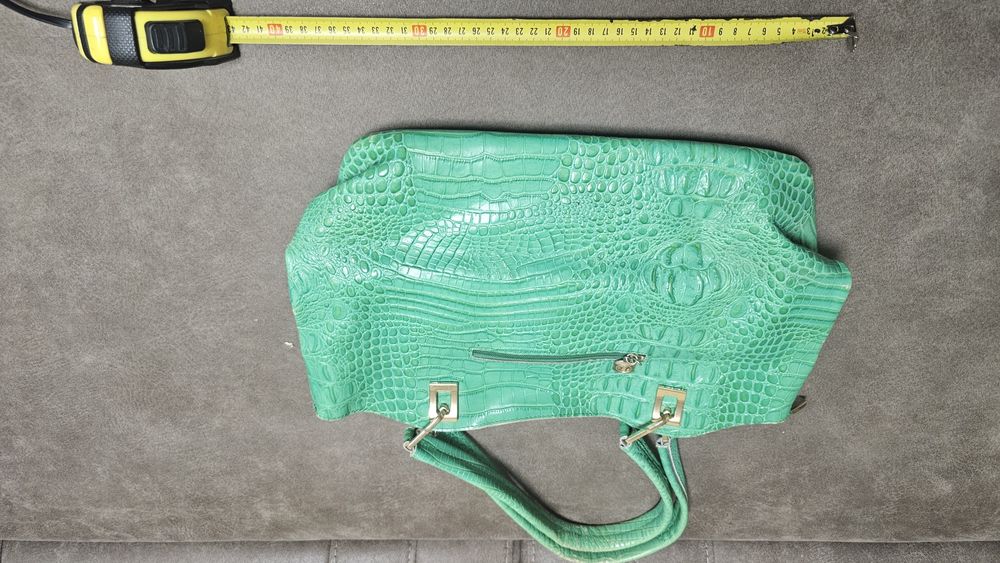 Женская кожанная сумка, разные цвета