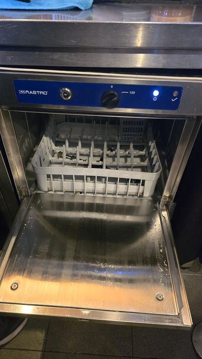 Vendo recheio de restaurante café snack bar(URGENTE)