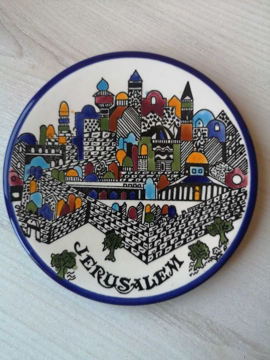 Ręcznie malowany talerzyk ozdobny