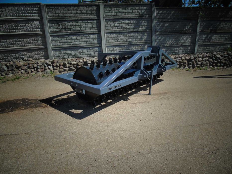 Aerator model AREO  łąkowo polowy wał kolczasty 1m  do 6m