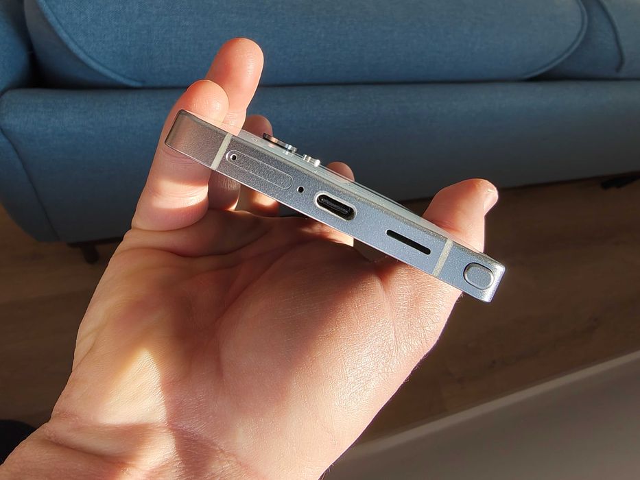 Samsung Galaxy S25 Ultra / 12GB / 256GB / Titanium Whitesilver