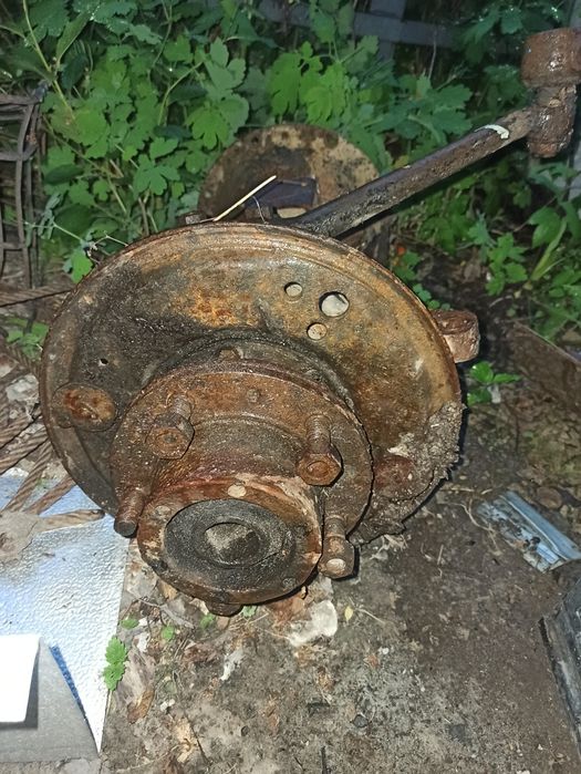 Кулак уаз,цапва,цапфа,чулок уаз,ступиця