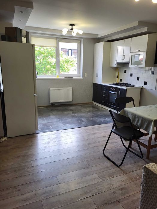 Продам котедж Ременів