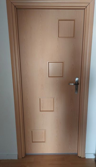 Drzwi wewnętrzne 80