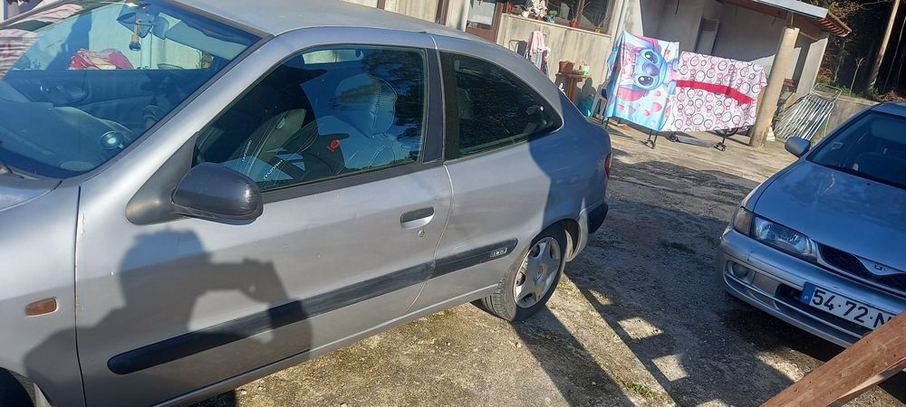 Carro comercial Xsara 98 para peças